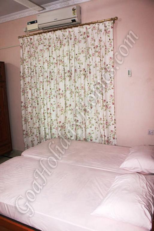 Shalom Dream Home Candolim Quarto foto